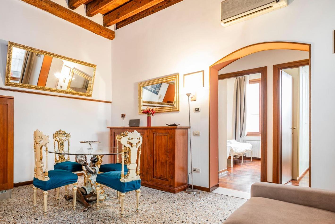 San Marco Canal View By Bricola Apartments Venice Exterior photo